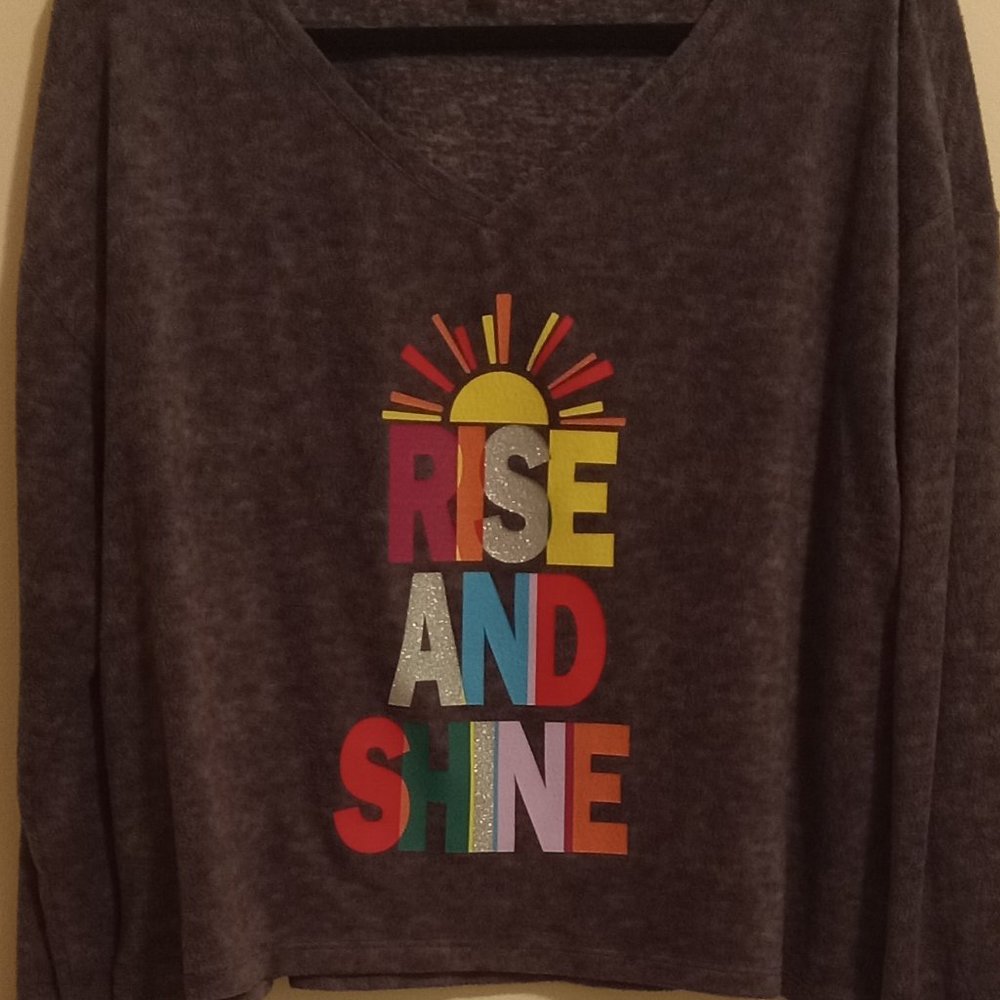 Women's Fleece V-Neck Pullover